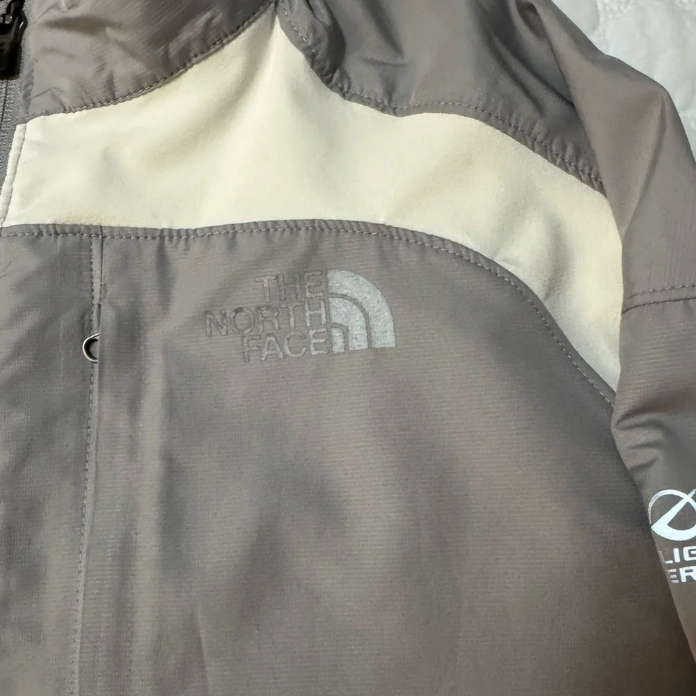 The North Face - Picture 2 of 9
